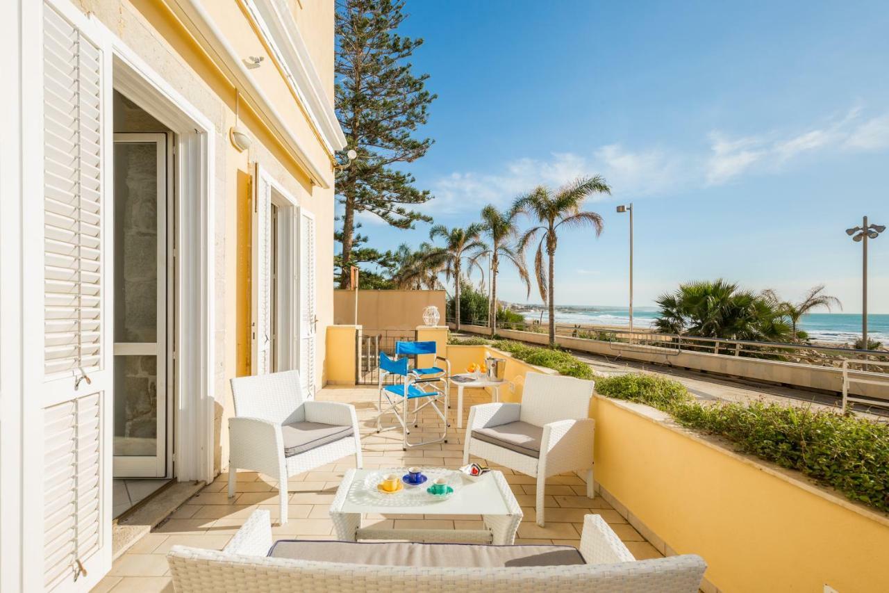 La Casa Sul Lungomare Villa Marina di Ragusa Buitenkant foto